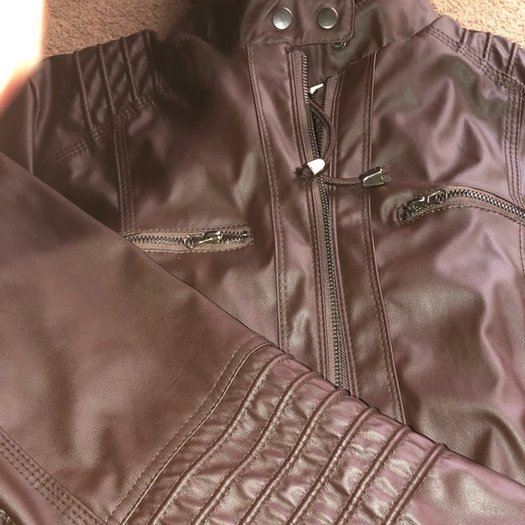 Blivener classic women’s Jacket 🧥 - Picture 6 of 8